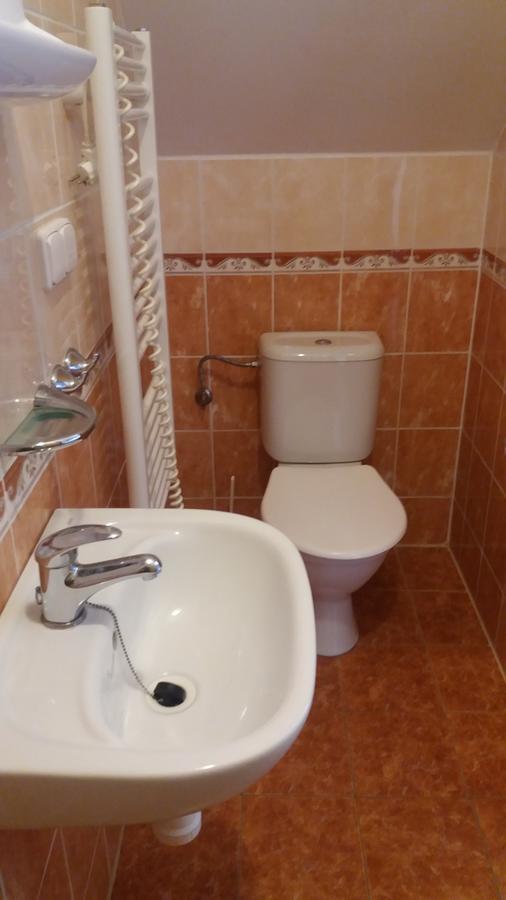 Hotel Veveří Veverska Bityska Buitenkant foto