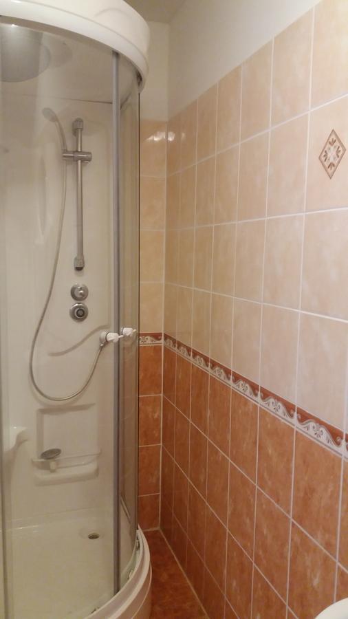 Hotel Veveří Veverska Bityska Buitenkant foto